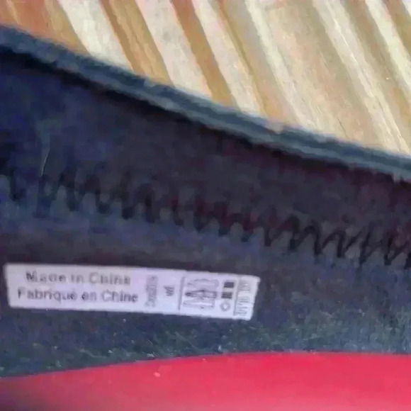 Crocs women’s ballet slip-on flats black size 6 - Picture 5 of 8